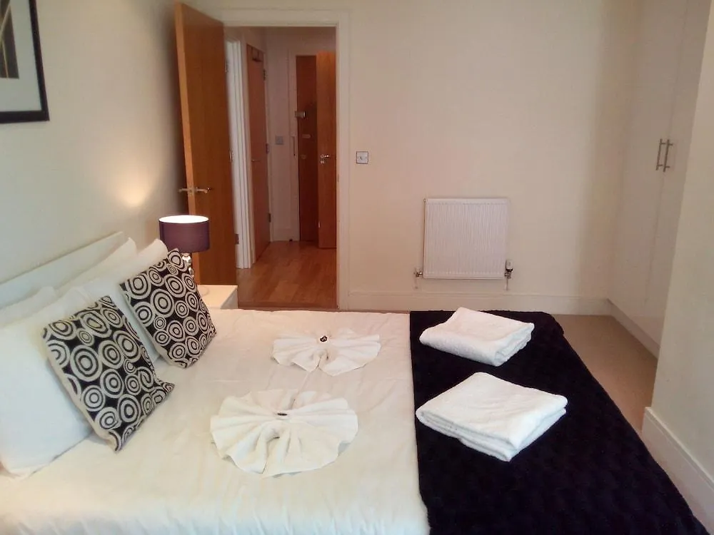 Still Life Canary Wharf Executive Hotel London 4*,  United Kingdom